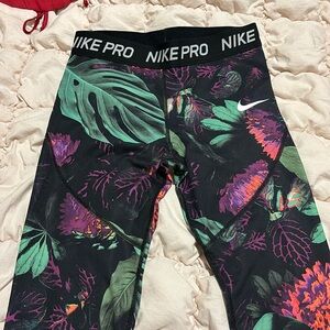 Nike pro leggings